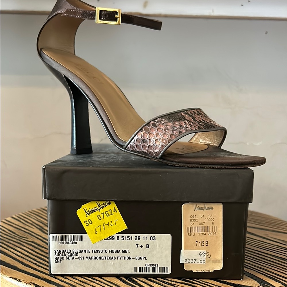 RARE GUCCI Sz 7.5 Brown satin and Pink PYTHON High-Heeled Sandals STUNNING